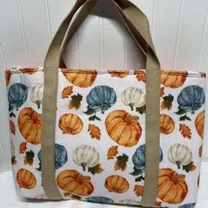 CLASS - Make it-Take it Tote Bag July 9th (Price: Class with KIT, Schedule: 2 PM - 4 PM)