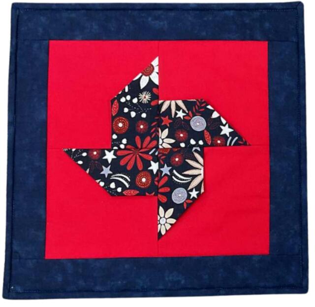 Mini Quilt - July (Price: KIT, Color: Floral)
