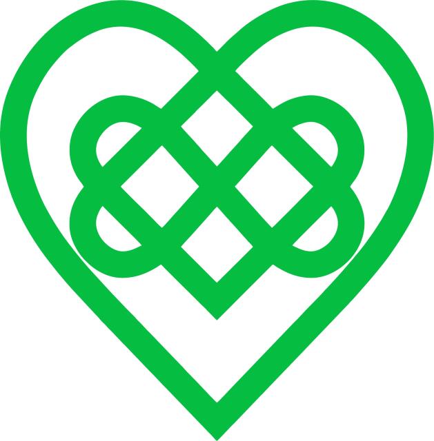 Celtic Bound Hearts Silhouette Laser Cut Appliques (Color: Green, Size: 7"W)