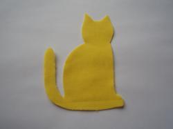 Cat Laser Cut Appliques (Size: 4"H, Color: Yellow  , Direction: Facing right)
